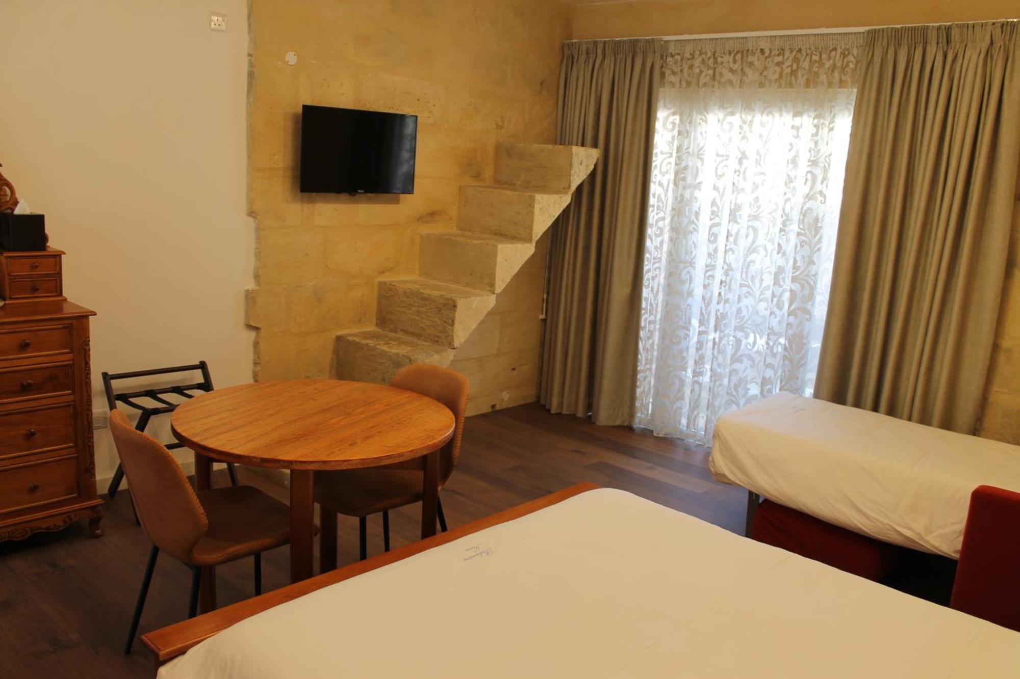 Palazzino Nina Boutique Hotel Qormi Ngoại thất bức ảnh