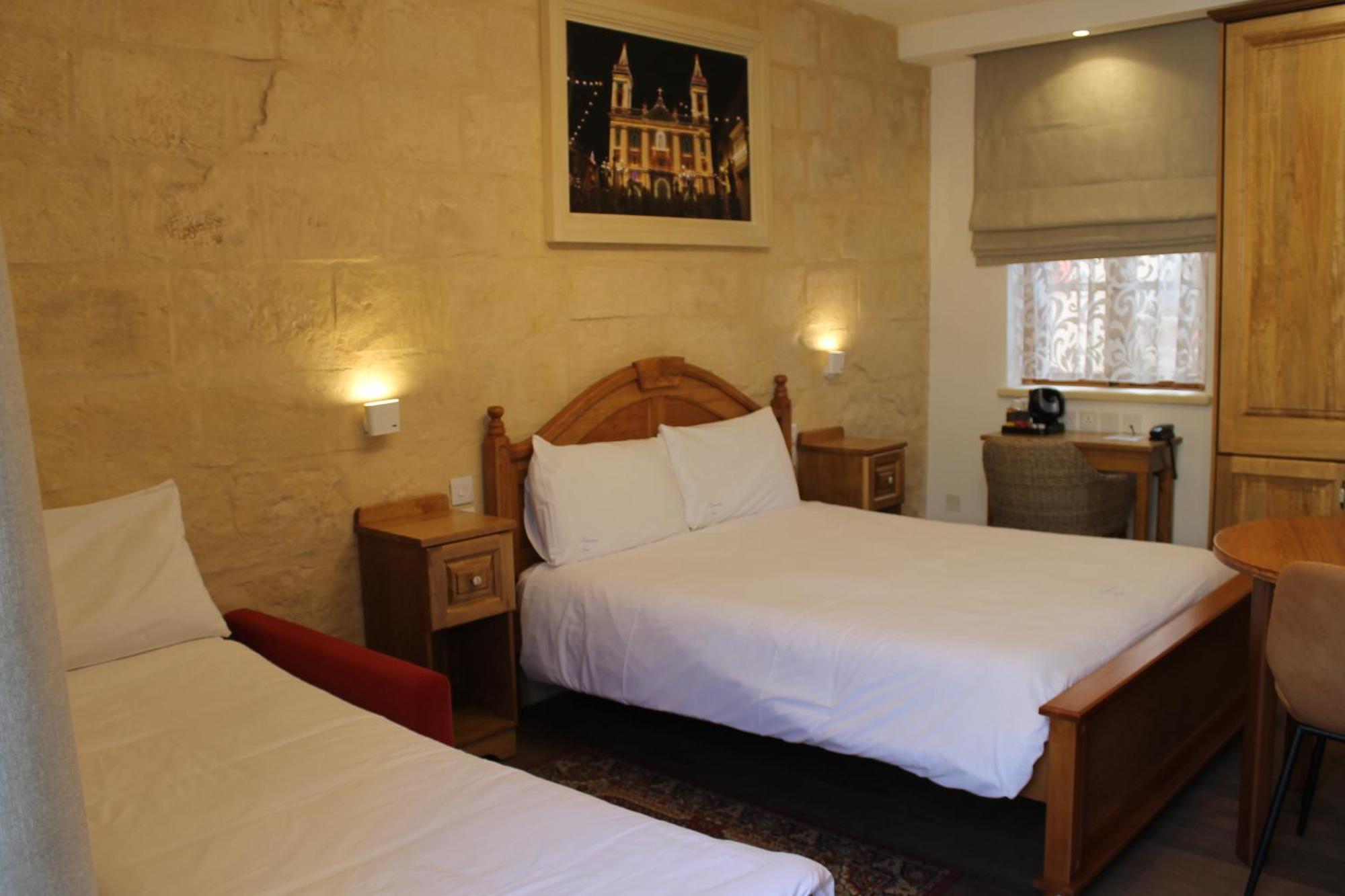 Palazzino Nina Boutique Hotel Qormi Ngoại thất bức ảnh