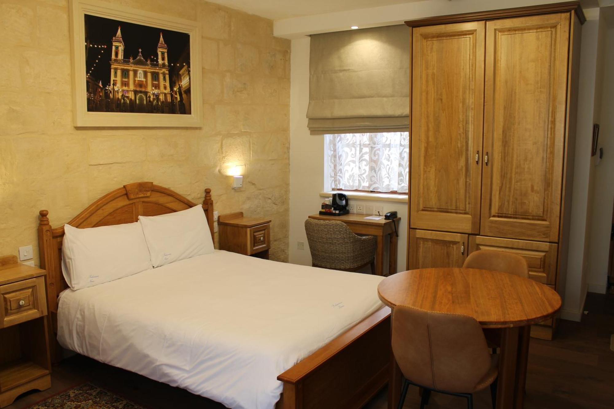 Palazzino Nina Boutique Hotel Qormi Ngoại thất bức ảnh